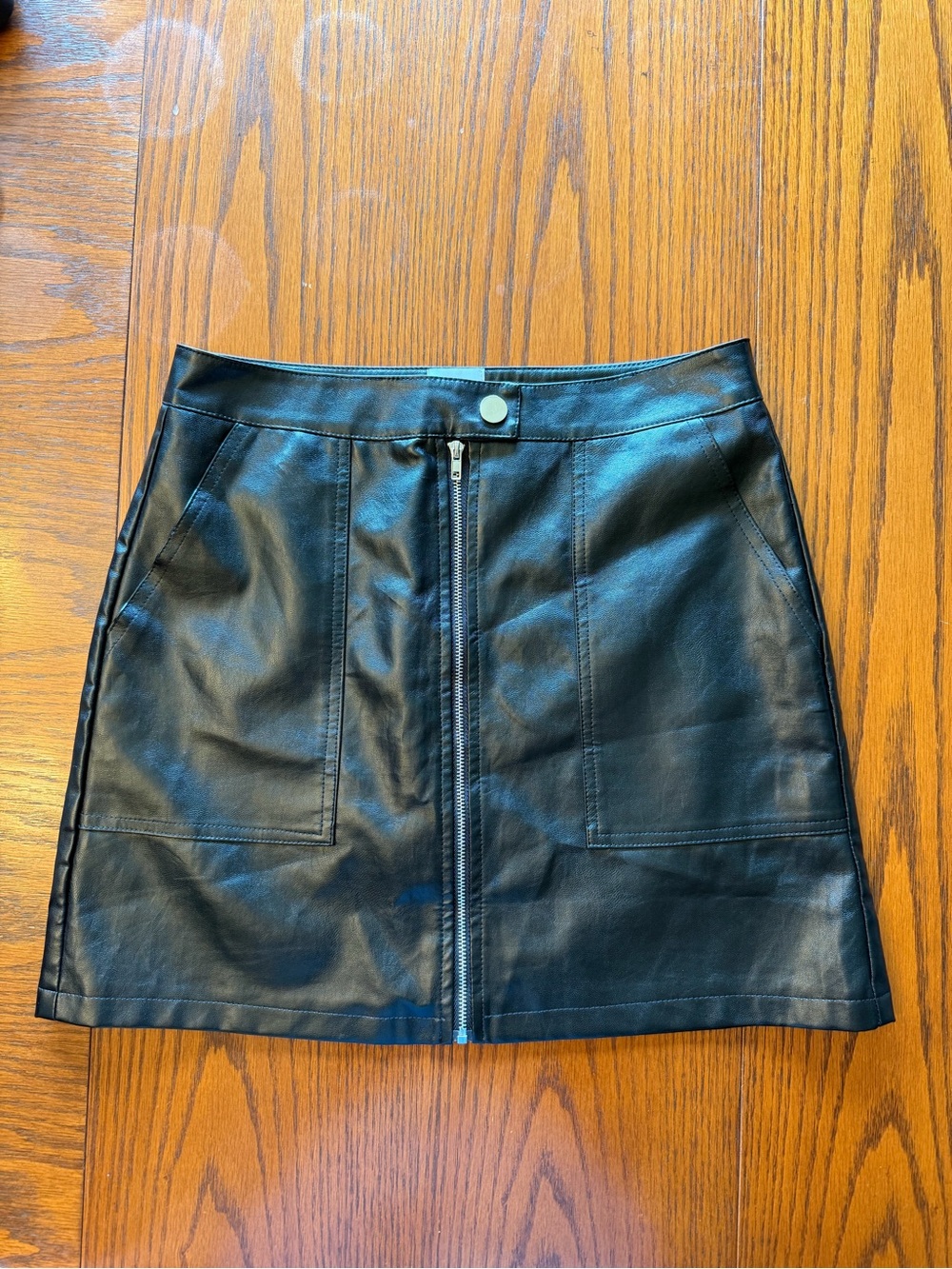 Princess Polly Black Faux Leather Zip-Front Mini Skirt Size 4